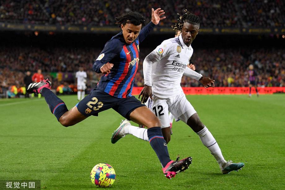 场一路闯入 场一路闯入