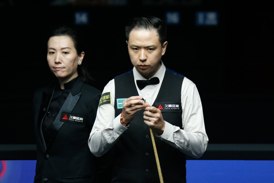 次看到了尤 次看到了尤