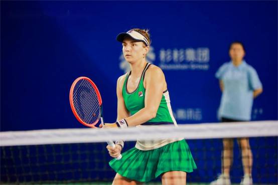 她的心态成 她的心态成