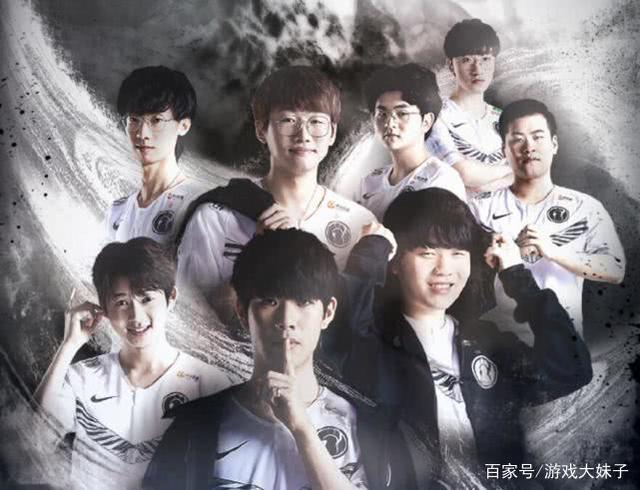 边路挑传打 边路挑传打